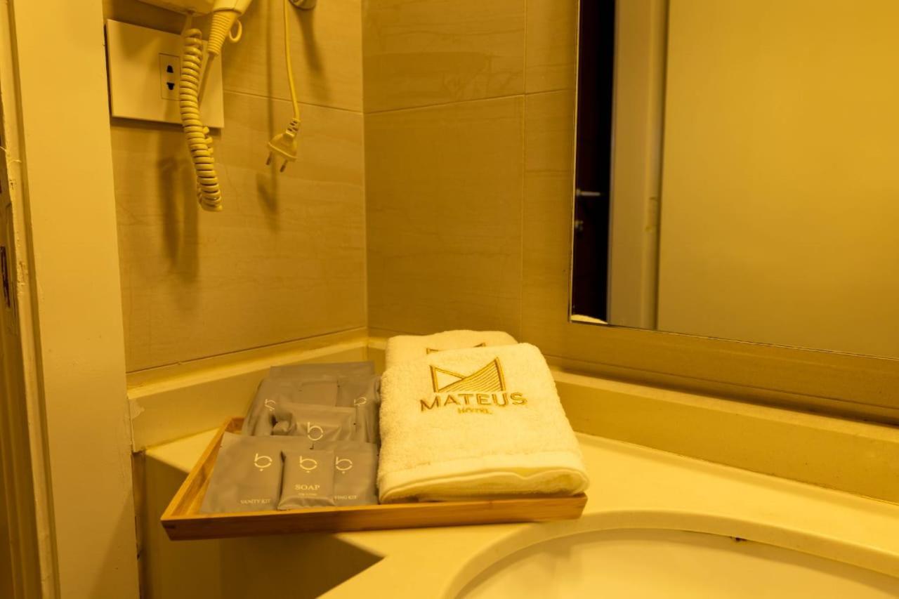 Mateus Hotel & Pool Jounieh Bagian luar foto