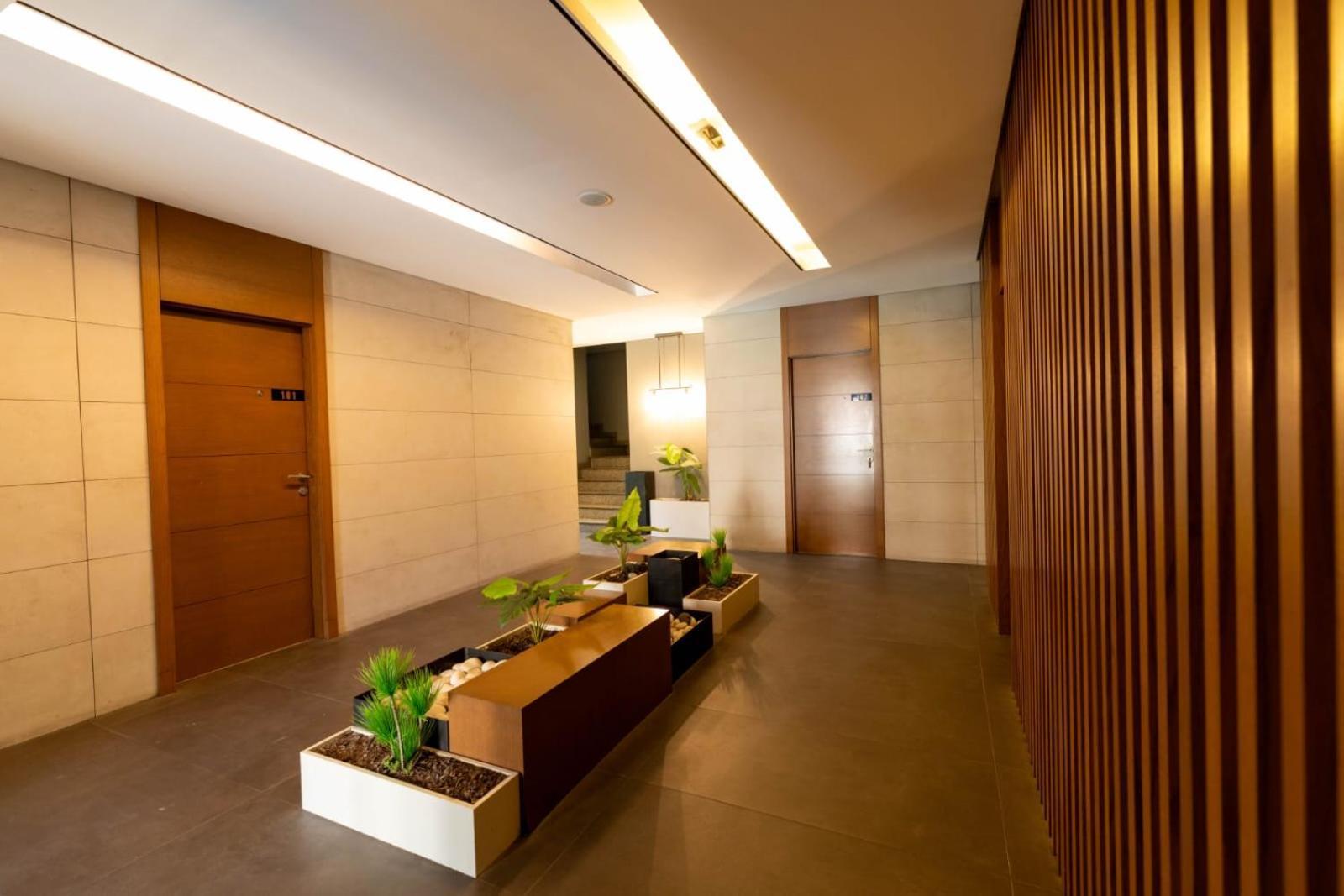 Mateus Hotel & Pool Jounieh Bagian luar foto
